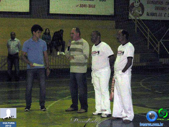 26-05-2012_capoeira_Urai_01.jpg