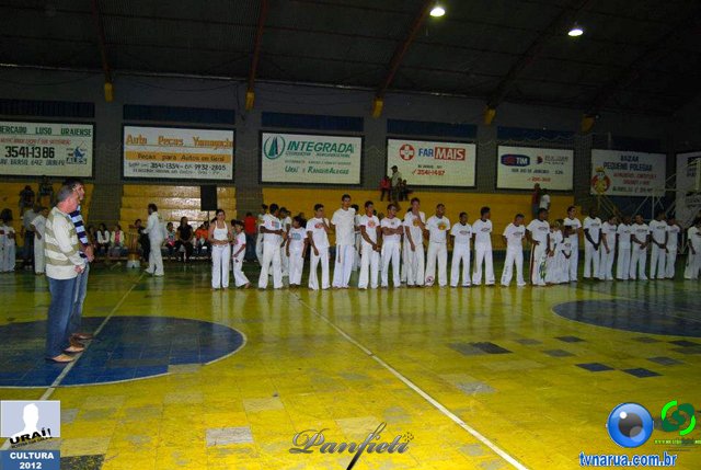 26-05-2012_capoeira_Urai_03.jpg