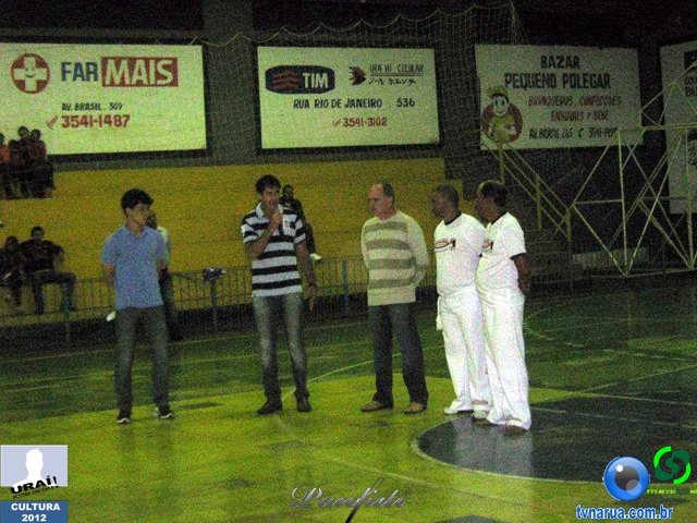 26-05-2012_capoeira_Urai_04.jpg