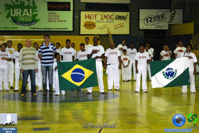 26-05-2012_capoeira_Urai_08.jpg