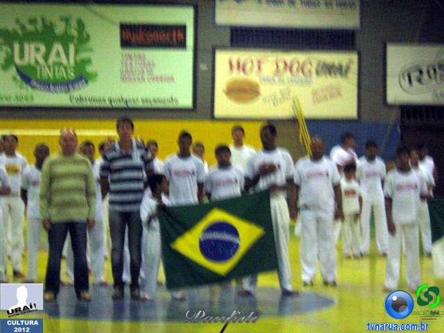 26-05-2012_capoeira_Urai_34.jpg