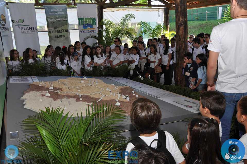 10-04-2018_ExpoLondrina_Visitas_Escolares_21.jpg