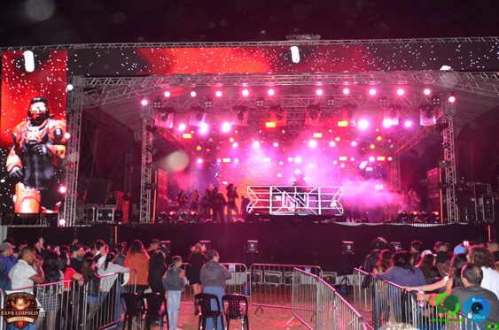 Filename=DSC_7913.jpg
Filesize=366KiB
Dimensions=960x636
Date added=Aug 31, 2025 DSC_7913.jpg