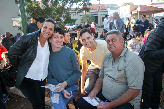 Filename=143.jpg
Filesize=323KiB
Dimensions=960x640
Date added=Aug 11, 2025 143.jpg