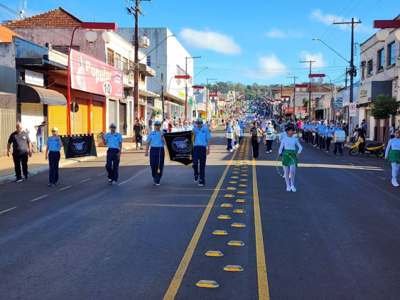 Desfile Comemorartivo - 01/05/2026 em Assai - Assai 94 Anos - Foto 30