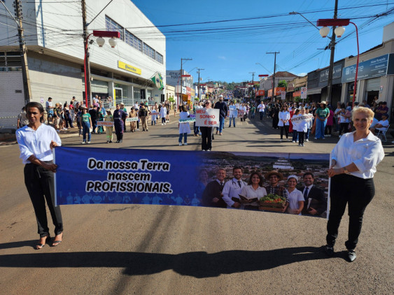 Desfile Comemorartivo - 01/05/2026 em Assai - Assai 94 Anos - Foto 103