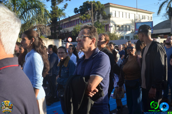 Fieis em Cornelio Procopio - Procissao de Corpus Christi - Foto 88