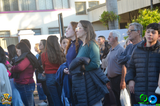 Fieis em Cornelio Procopio - Procissao de Corpus Christi - Foto 121