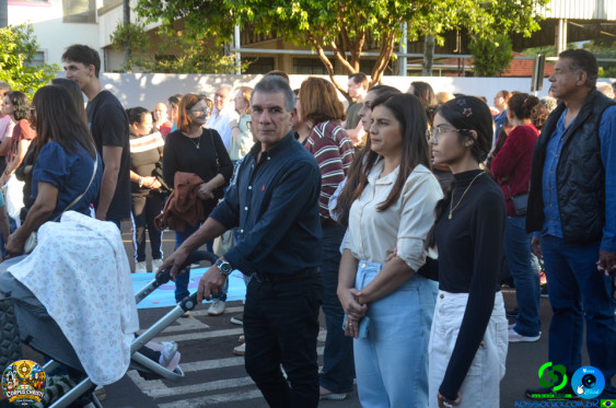 Fieis em Cornelio Procopio - Procissao de Corpus Christi - Foto 127