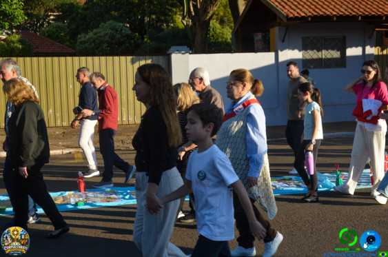 Fieis em Cornelio Procopio - Procissao de Corpus Christi - Foto 148