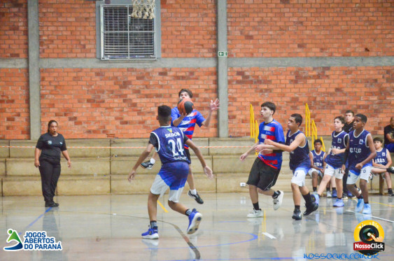 Basquete - 16/05 em Cornelio Procopio - Jogos Abertos do Parana - Foto 44