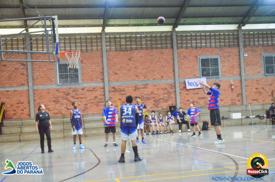 Basquete - 16/05 em Cornelio Procopio - Jogos Abertos do Parana - Foto 63