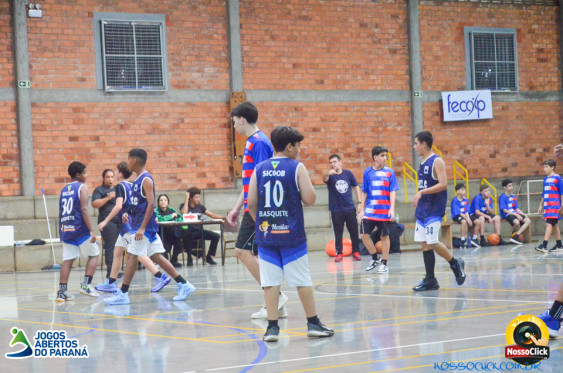 Basquete - 16/05 em Cornelio Procopio - Jogos Abertos do Parana - Foto 87