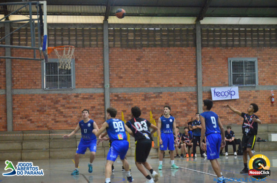 Basquete - 16/05 em Cornelio Procopio - Jogos Abertos do Parana - Foto 142