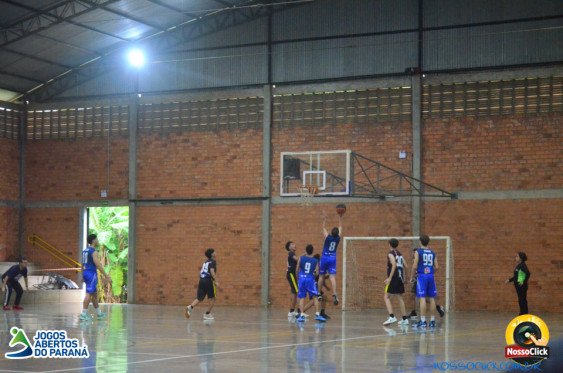Basquete - 16/05 em Cornelio Procopio - Jogos Abertos do Parana - Foto 152