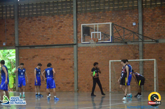 Basquete - 16/05 em Cornelio Procopio - Jogos Abertos do Parana - Foto 161