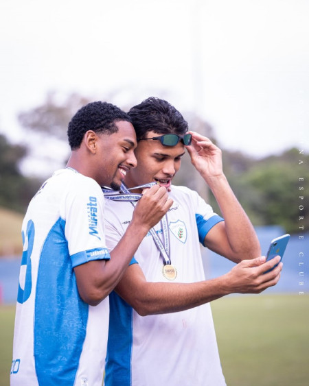  em Londrina - Londrina Campeao 2 Divisao Sub 20 Paranaense - Foto 16