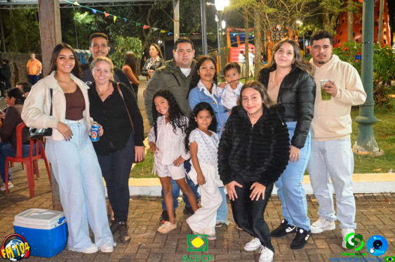 01/08 em Cornelio Procopio - Festa Junlina do Municipio - Foto 13
