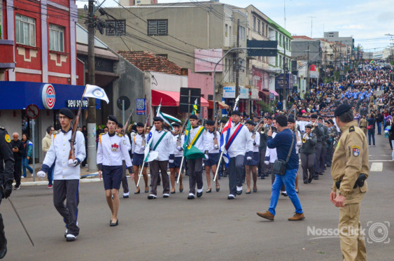 Cornelio Procopio - 07/09/26 em Cornelio Procopio - Desfile 7 de Setembro - Foto 4