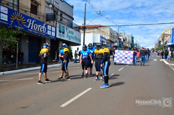 Cornelio Procopio - 07/09/26 em Cornelio Procopio - Desfile 7 de Setembro - Foto 2014