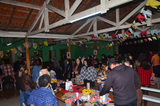 27/06/2026 em Cornelio Procopio - Festa Junina Instituto Fernanda Gaigher - Foto 38