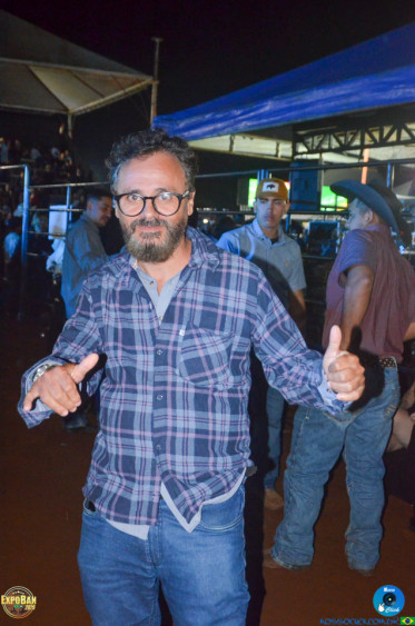 Leonardo em Bandeirantes - ExpoBan 2026 - Foto 256