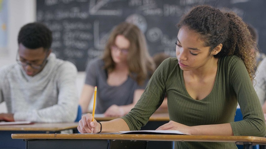 O que muda com o novo Ensino Médio aprovado pelo Senado?